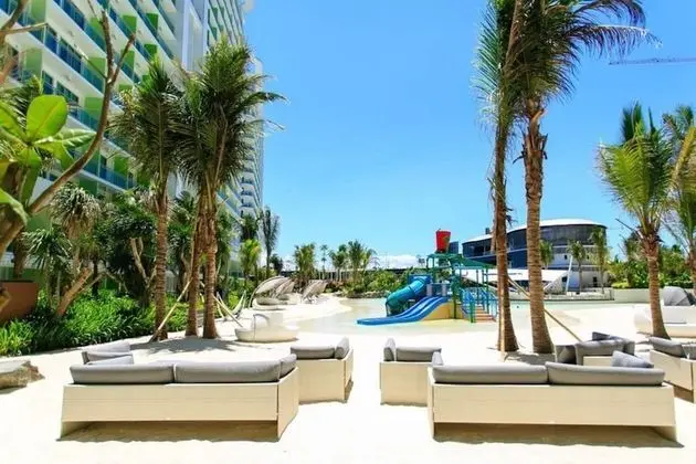 Azure Urban Resort and Residences - Dış Mekan