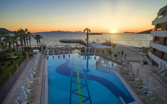Azure By Yelken Hotel - 6