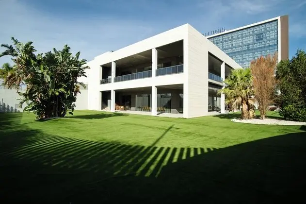 AZZ Valencia Congress Hotel & Spa - Dış Mekan