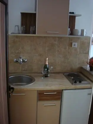 Azzuro Apartments - Mutfak