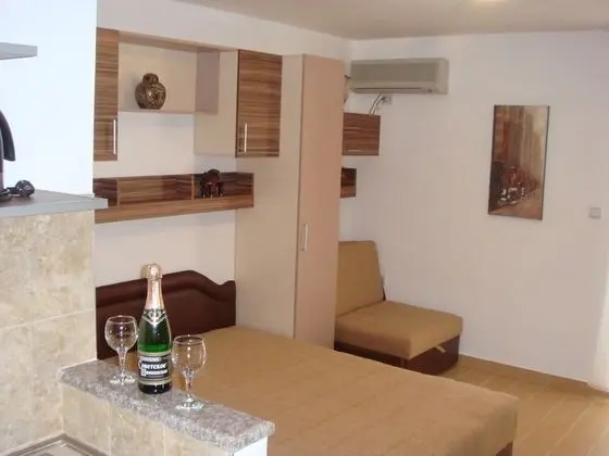 Azzuro Apartments - Oda