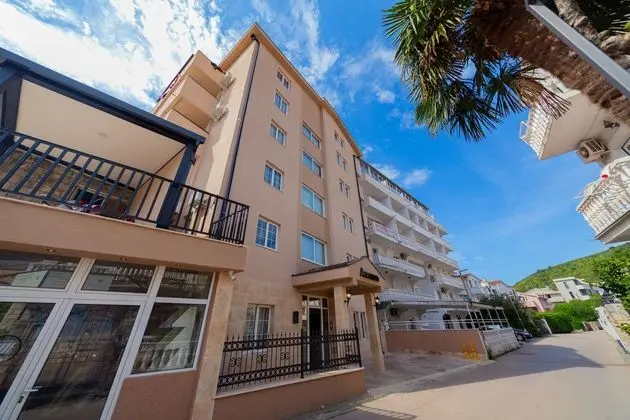 Azzuro Apartments - Öne Çıkan Resim