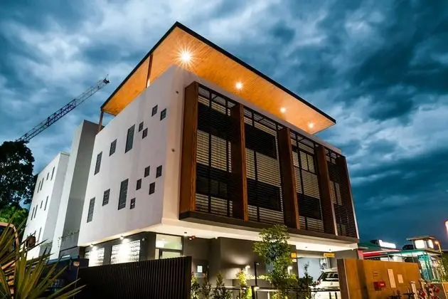 Azzuro Apartments