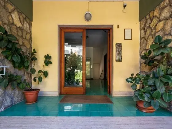 Azzurro Park Suite Sorrento - Dış Mekan