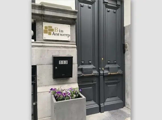B in Antwerp