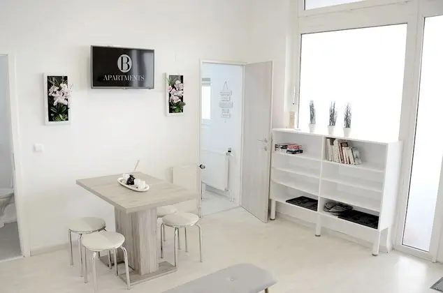 B Apartment - Oda Düzeni