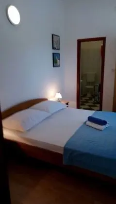 B - apt With Patio & sea View, Close to the Beach - Oda