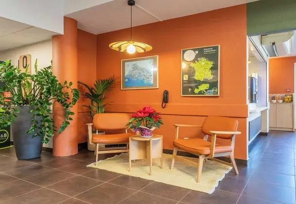 B&B Hotel Aix-en-Provence Meyreuil Sainte-Victoire - Lobi