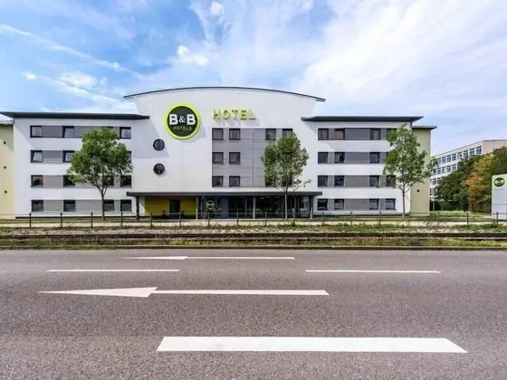 B&B Hotel Augsburg-Süd - Dış Mekan