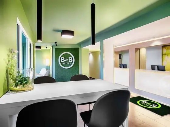 B&B Hotel Baden-Airpark - Lobi