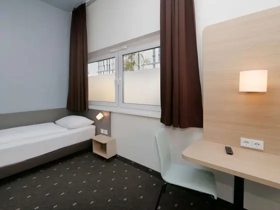 B&B Hotel Berlin-Airport - Öne Çıkan Resim