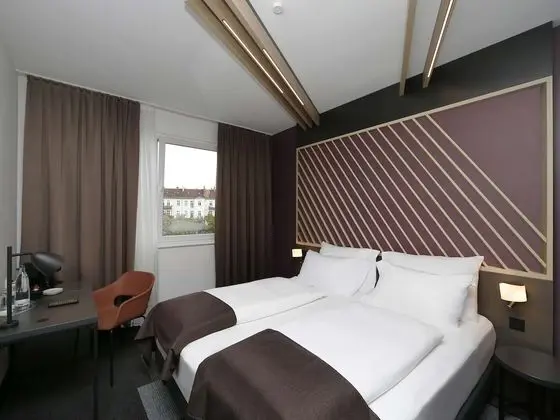 B&B Hotel Berlin City-Ost - Oda