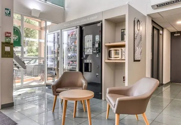 B&B Hotel Beziers - Lobi