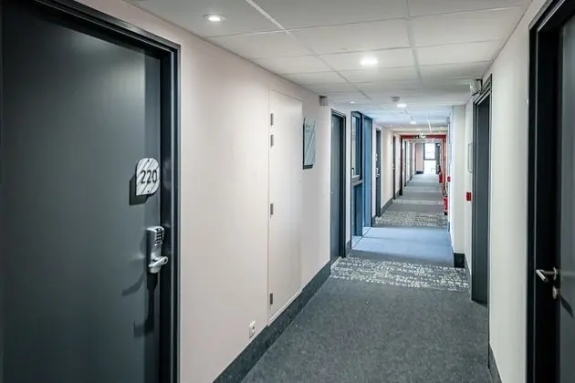 B&B Hotel Bois D'Arcy Saint Quentin en Yvelines - İç Mekan