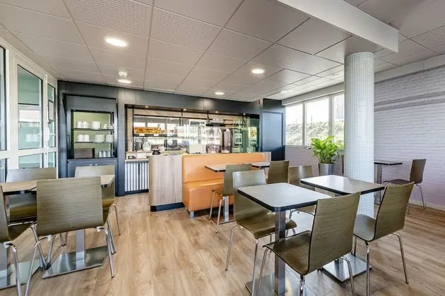 B&B Hotel Bordeaux Talence - Yerinde Yemek