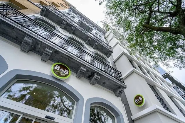 B&B Hotel Brussels Centre Gare du Midi - Dış Mekan