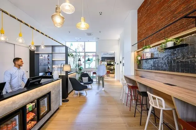 B&B Hotel Brussels Centre Gare du Midi - Öne Çıkan Resim