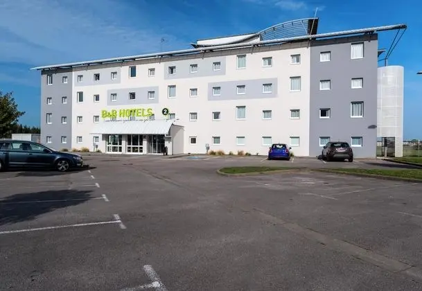 B&B Hotel Calais Terminal Cité de l'Europe 3 - Dış Mekan