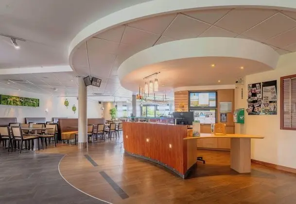B&B Hotel Calais Terminal Cité de l'Europe 4 - Lobi