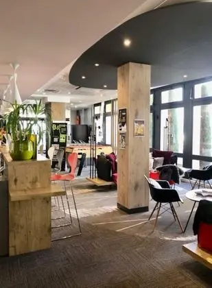 B&B Hotel Chartres Centre Cathédrale - Lobi
