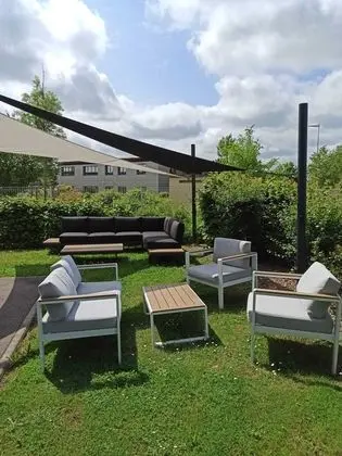 B&B Hotel Chartres Océane - Dış Mekan