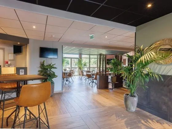 B&B Hotel Clermont Ferrand Nord Riom - Lobi