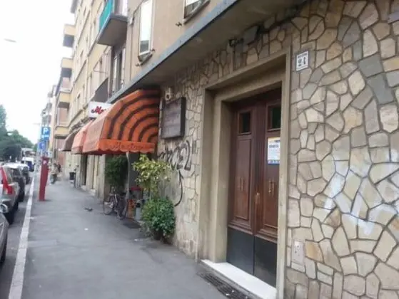 B&B Corticella 24