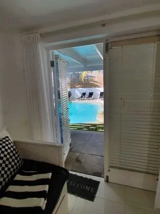 B&B Curacao nv