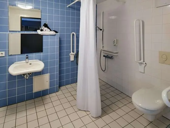 B&B Hotel Darmstadt - Banyo Tipleri