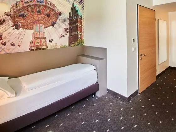 B&B Hotel Darmstadt - Oda