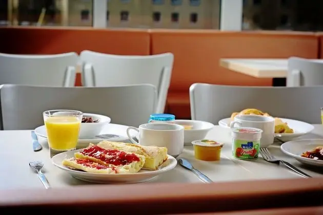 B&B Hotel At Disneyland® Paris - Yerinde Yemek