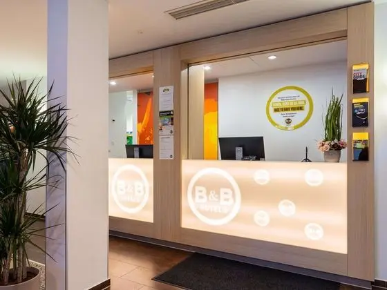 B&B Hotel Essen - Lobi