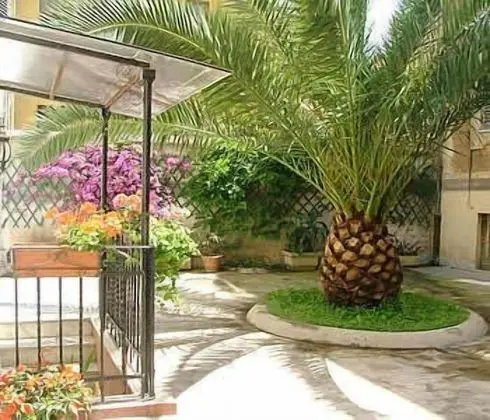 B&B Francesca Via Tommaso Campanella 19