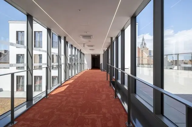 B&B HOTEL Gent Centrum - İç Mekan