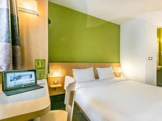 B&B Hôtel FREJUS Roquebrune - Oda