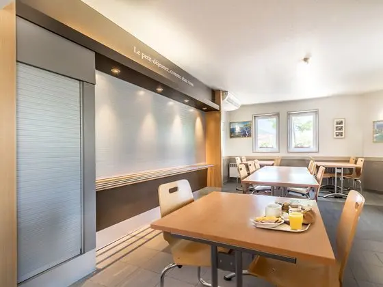 B&B Hôtel FREJUS Roquebrune - Yeme / İçme