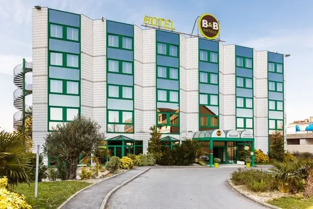 B&B Hôtel Orly Rungis Aéroport