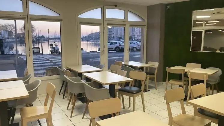 B&B Hôtel Sète Centre Gare - Kahvaltı