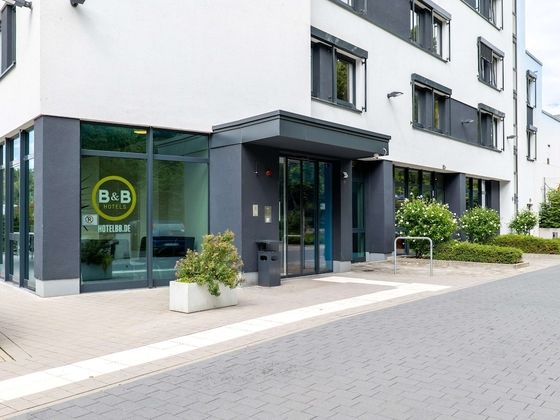 B&B HOTEL Stuttgart-Airport/MesseFotoğrafı