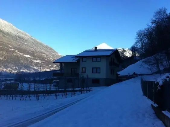 B&B Il Mortirolo - Dış Mekan