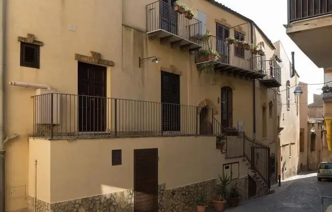 B&B Il Nascondiglio Di Estìa - Dış Mekan
