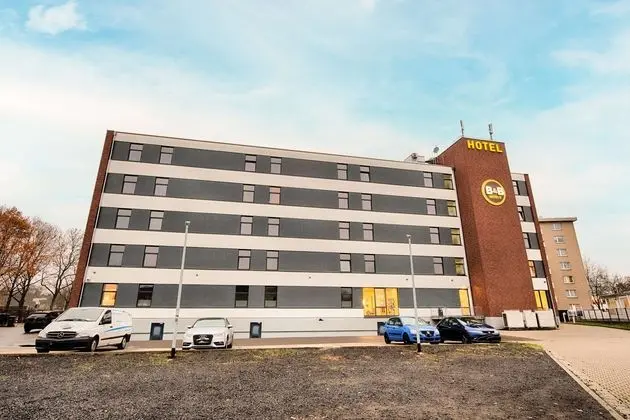 B&B Hotel Kassel-City - Dış Mekan