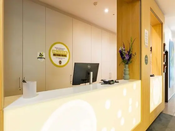 B&B Hotel Krefeld - Lobi
