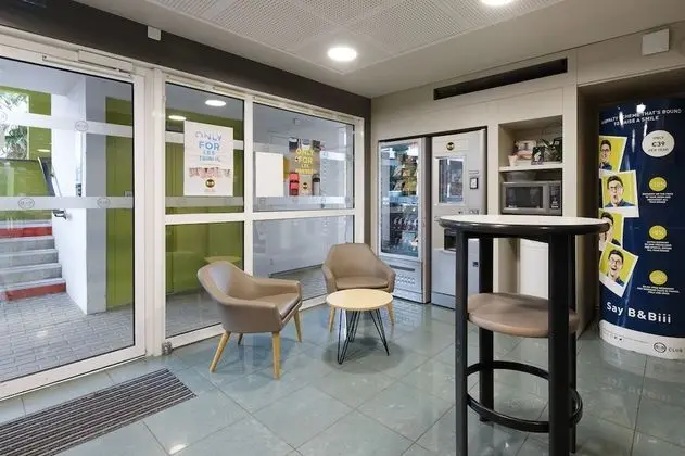 B&B Hotel Lens Noyelles-Godault - Lobi