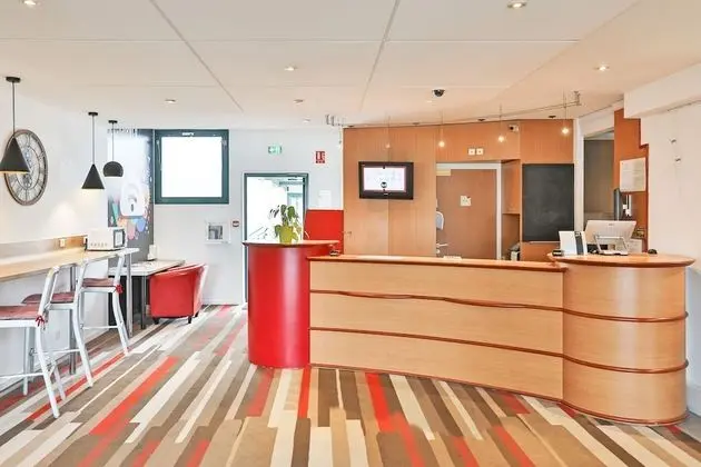 B&B Hotel Les Sables-d'Olonne Centre Gare - Lobi