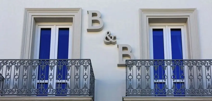 B&B Liberty Palace - Dış Mekan