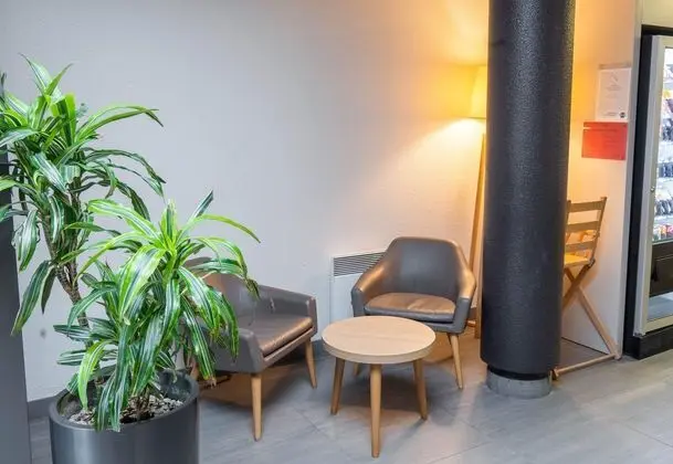 B&B Hotel Limoges - 1 - Lobi