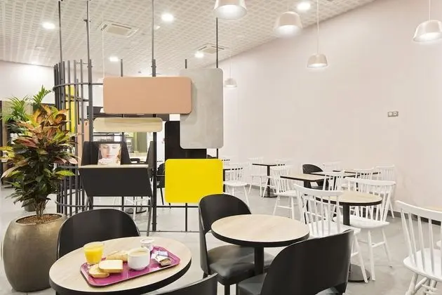 B&B HOTEL LYON Centre Perrache Berthelot - Yerinde Yemek
