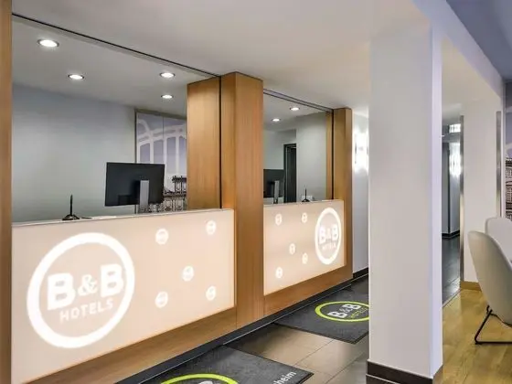 B&B Hotel Mannheim - Lobi