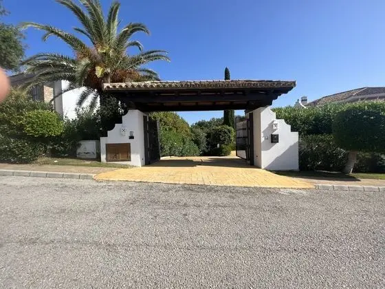 B&B Villa Maria Guest Rooms - San Roque Golf - Sotogrande - Dış Mekan